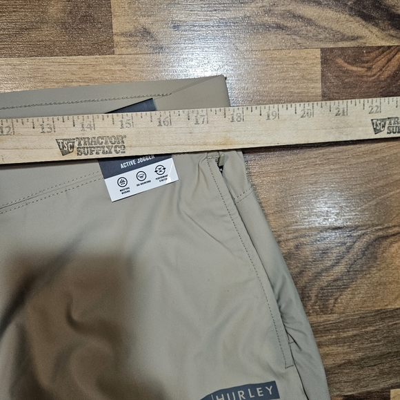 NWT Hurley Bootcamp Block Logo Active Jogger Pants Mens  XL Beige - Picture 6 of 10